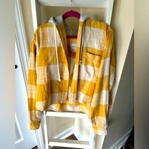 American Eagle Women’s Hooded Flannel Cropped Button Up